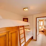 Tatil Evi Freistehendens Zen An Bester Lage By Interhome